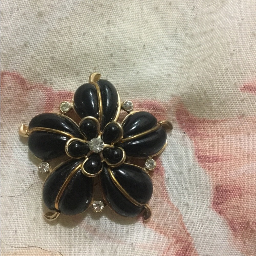 Brooch